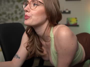 webcam girl emma_ruby image #4612677