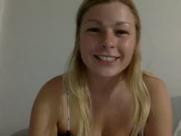 webcam girl sukimeelong image #6179626