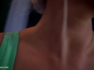 webcam girl provocatrixx image #2939717