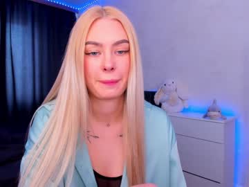 webcam girl 8a8y_nura image #3895385