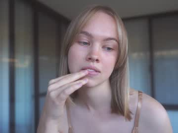 webcam girl bibi_it_is image #6175288