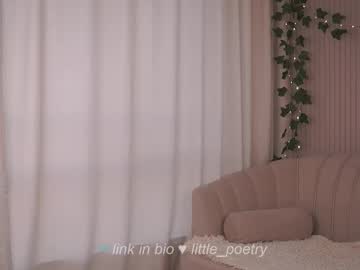 webcam girl little_poetry image #9482746