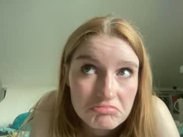 webcam girl frecklytaylor image #2471392