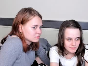 webcam couple two_girls_on_da_stream image #6335471