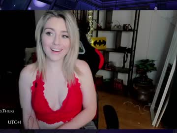 webcam girl kimilee22 image #3719360