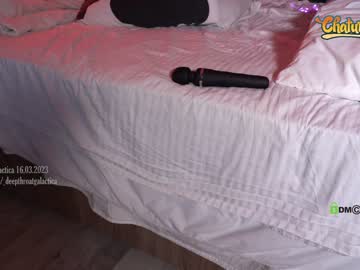 webcam girl _deepthroatgalactica image #3948651