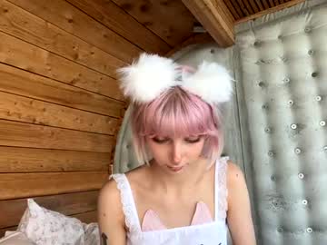 webcam girl lit1le_kitty_ image #2528290