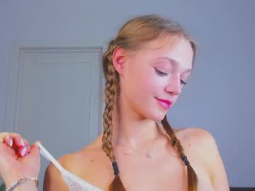 webcam girl sweet__piece image #9383986
