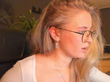 webcam girl linellali image #2988527