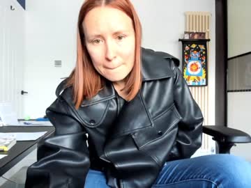 webcam girl eatmypie69 image #2792685