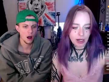webcam couple degradat1on image #5731339