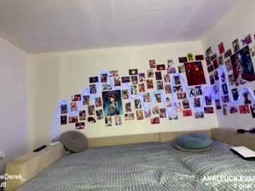 webcam couple bethanie_derek image #7095045