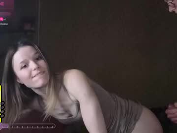 webcam couple lily_and_jake image #9010082