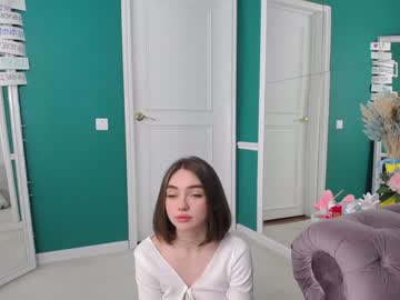 webcam girl adelewilson__ image #1421195