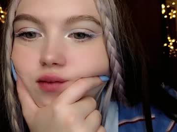 webcam girl small_blondee image #5697781