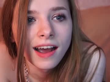 webcam girl 1cequeen image #3915501
