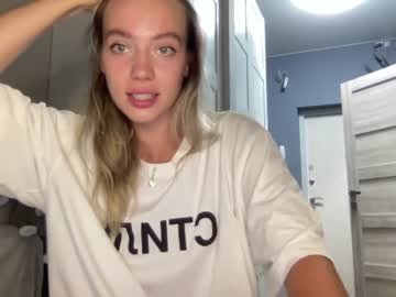 webcam girl angel_from_sky image #5019393