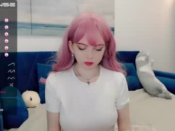 webcam girl small_blondee image #1050540