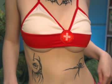 webcam girl ella_knockers_xl image #1609078