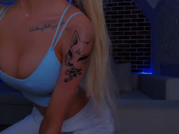 webcam girl milana2005 image #5809355
