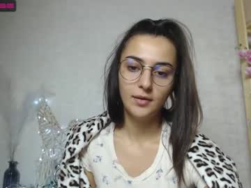webcam girl sweetbrunettt image #2648196