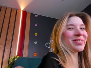 webcam girl milablush image #6428389