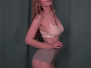 webcam girl akermika image #7983593