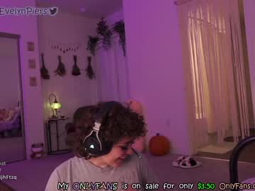 webcam girl evelynpiers image #2847647