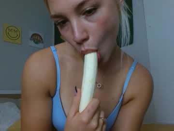 webcam girl lovecayaxo image #5453942
