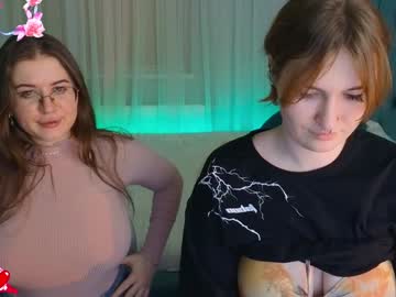 webcam girl emmika_ image #8972940