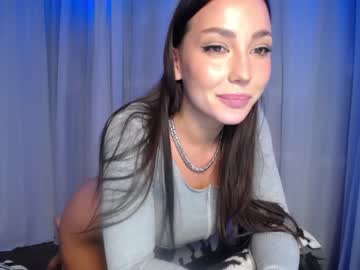 webcam girl eevie_moon image #2798100