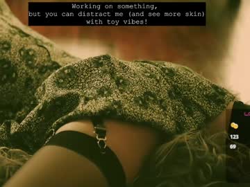 webcam girl j_o_a_n image #7894006