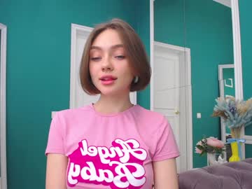 webcam girl adelewilson__ image #580523