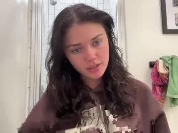 webcam girl queencassidyy image #9329707