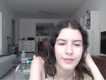 webcam girl frenchava image #5480636