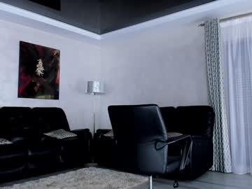 webcam girl ingridblondy94 image #9666090