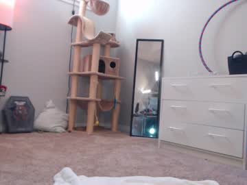 webcam girl skyewatson image #2207997