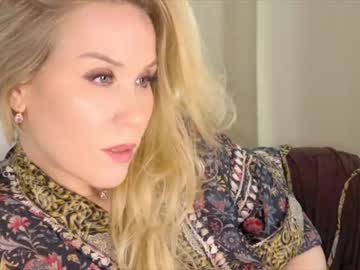 webcam girl myassistant image #6673958