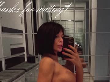 webcam girl ingridblondy94 image #2246924