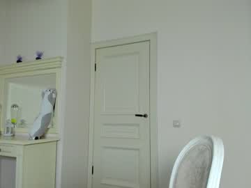 webcam girl eleonora_linn image #2713185