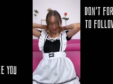 webcam girl ambertan1 image #2696327