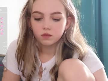 webcam girl small_blondee image #5333983