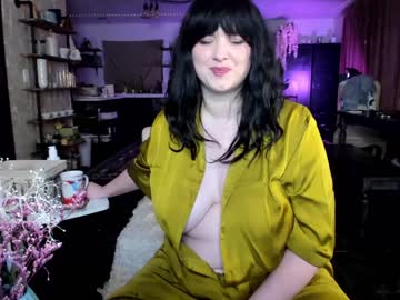 webcam girl juliette_garden image #745888