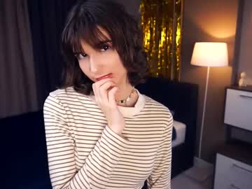 webcam girl odettehatt image #8905353