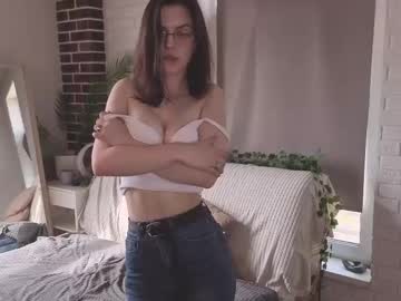 webcam girl dareledgington image #9445551