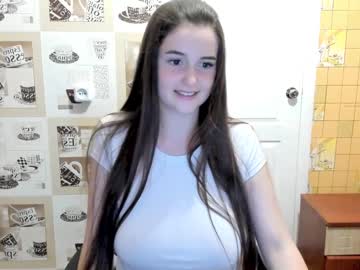 webcam girl emmika_ image #1797536