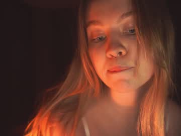 webcam girl bibi_it_is image #4768472