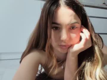 webcam girl meryfoxxx image #1954169