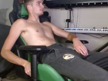 webcam man jamesblond_1 image #7190395