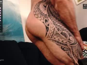 webcam man muscle_dog image #90013